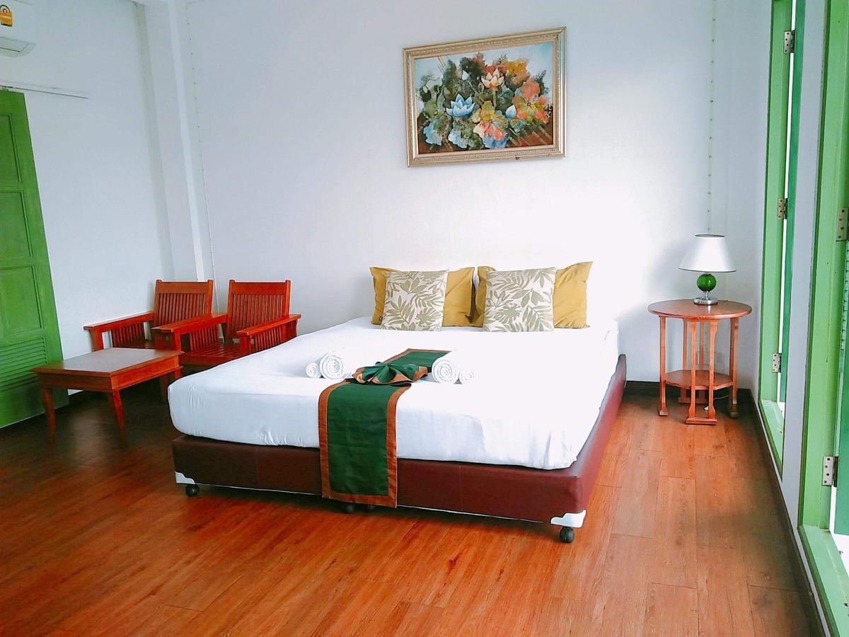 Siri Krabi Hostel Exterior photo