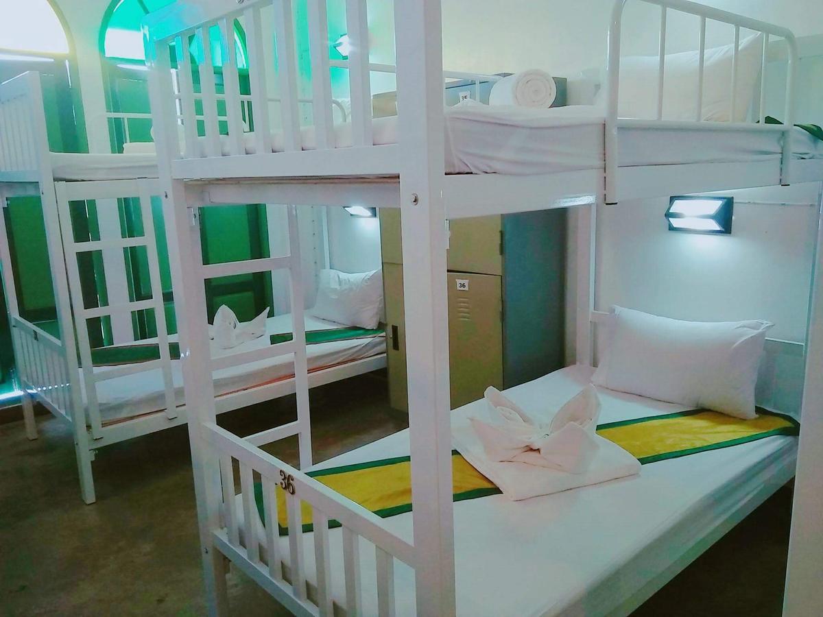 Siri Krabi Hostel Exterior photo